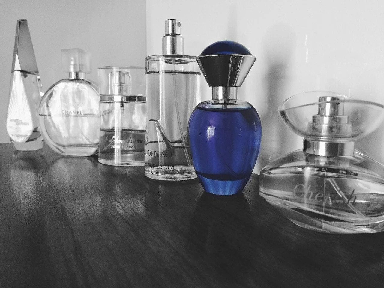 STORING PERFUMES- A COMPREHENSIVE GUIDE